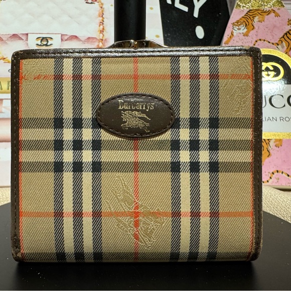 ⭐️BurberryS Nova Check Canvas Wallet - Picture 1 of 10